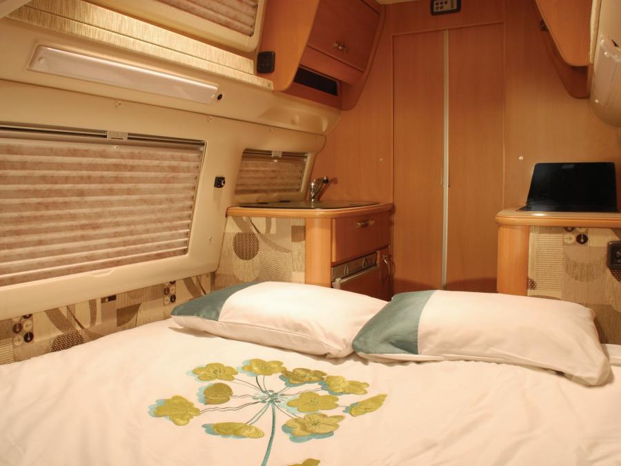 Интерьер Auto-Sleepers Topaz 2011 года  (фото 5 из 5)